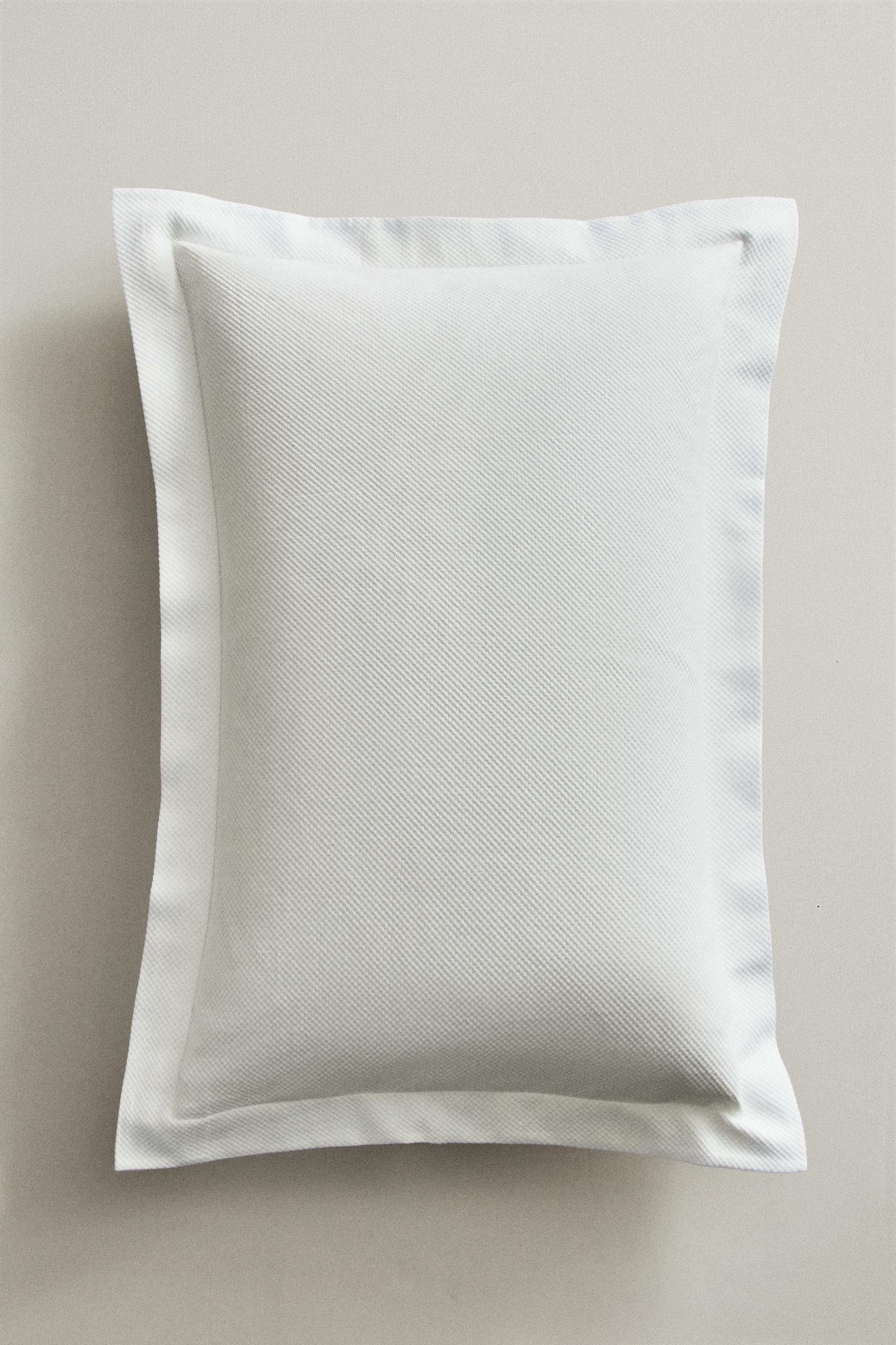 COTTON PIQUÉ THROW PILLOW COVER